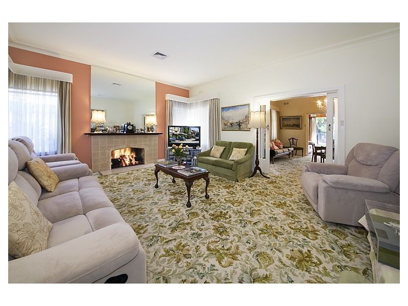 1315 Dandenong Road, Malvern East VIC 3145