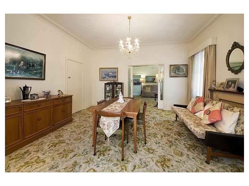 1315 Dandenong Road, Malvern East VIC 3145