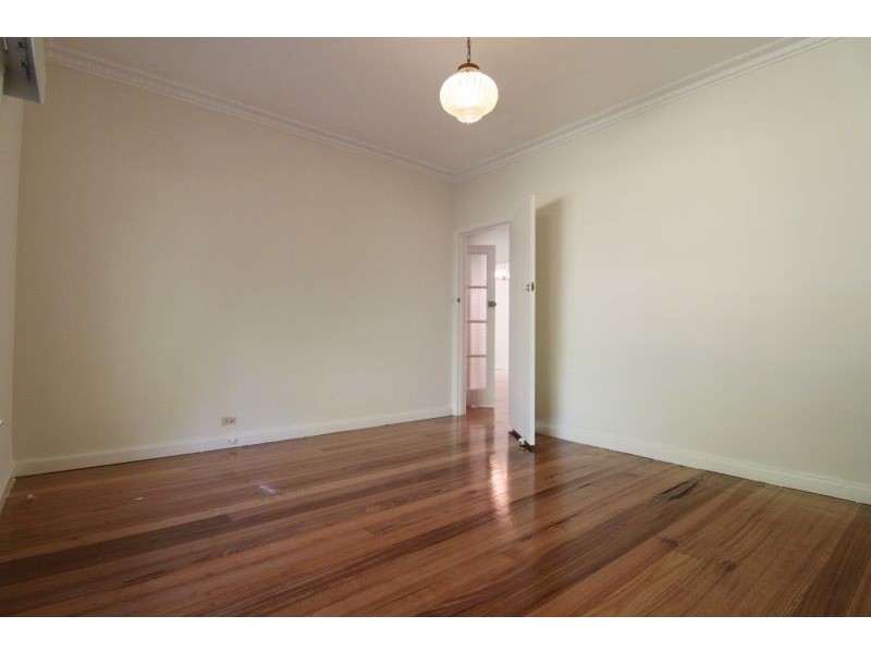 95 Summerhill Road, Glen Iris VIC 3146