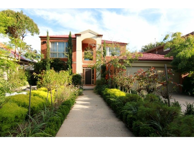 3 Mons Street, Glen Iris VIC 3146