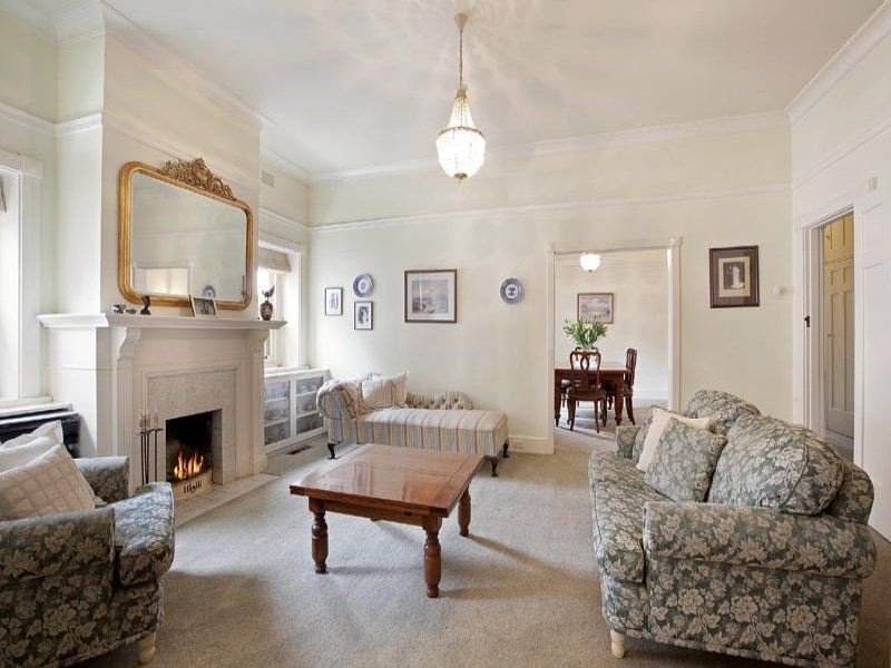 26 Grandview Road, Glen Iris VIC 3146