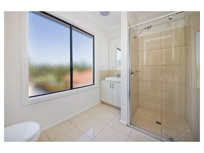 2/233 High Street Road, Ashwood VIC 3147