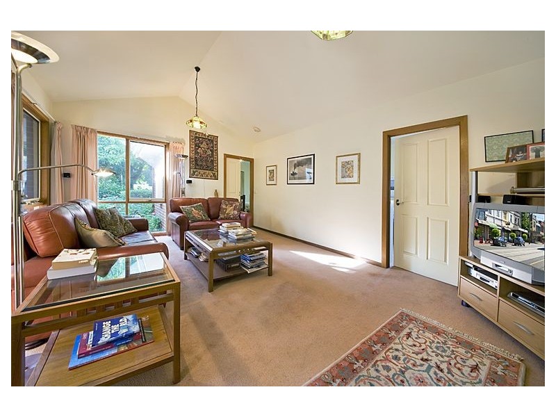 11 Muswell Hill, Glen Iris VIC 3146