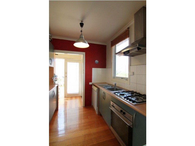 24 Sunderland Ave, Ashburton VIC 3147