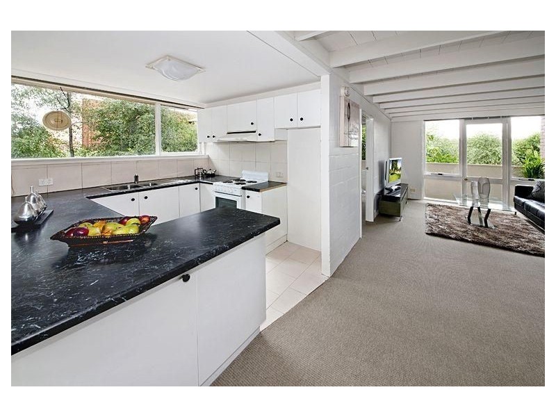 14/10-16 White Street, Glen Iris VIC 3146