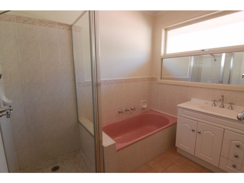 52 Castlebar Road, Malvern East VIC 3145