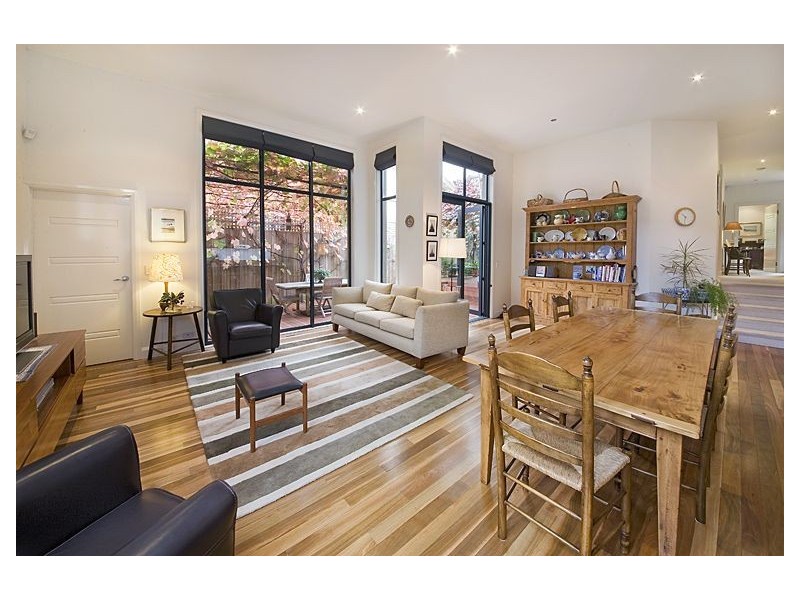 1/7 Nairn Street, Ashburton VIC 3147