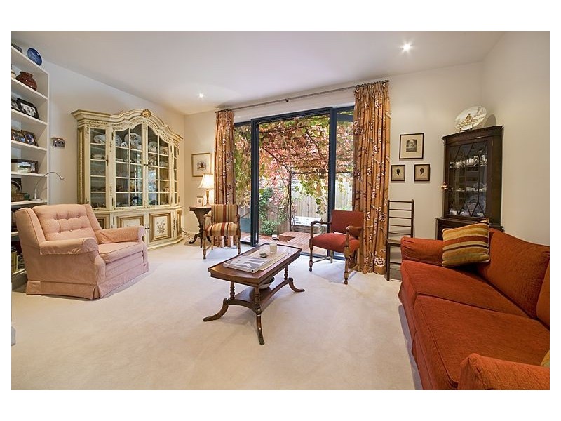 1/7 Nairn Street, Ashburton VIC 3147