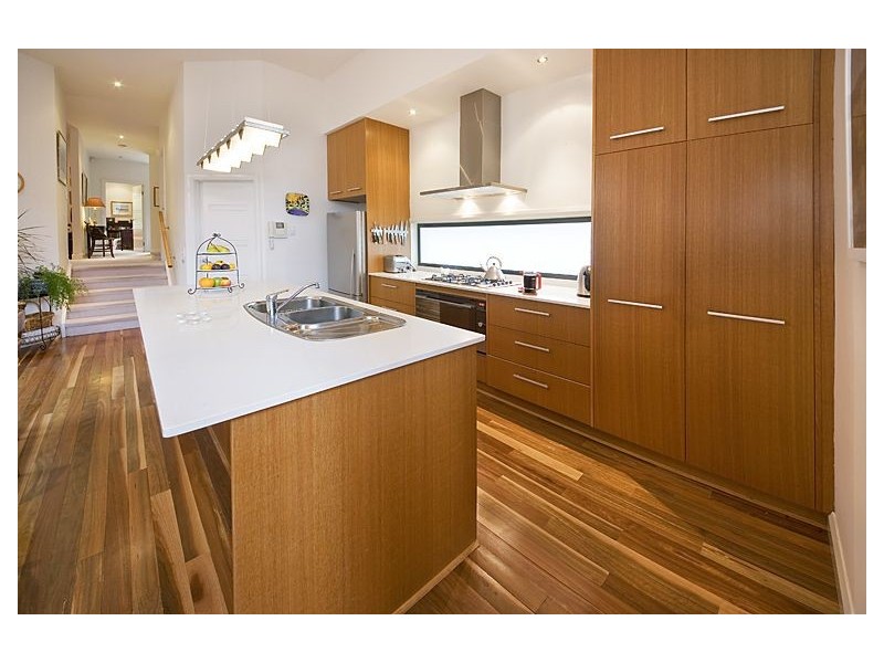1/7 Nairn Street, Ashburton VIC 3147