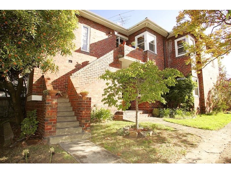 14 Essex St, Glen Iris VIC 3146