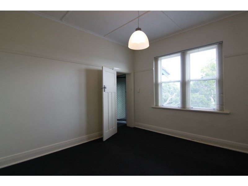 35B Irymple Avenue, Glen Iris VIC 3146