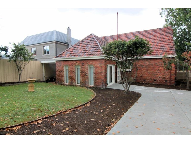 77 High Street, Glen Iris VIC 3146