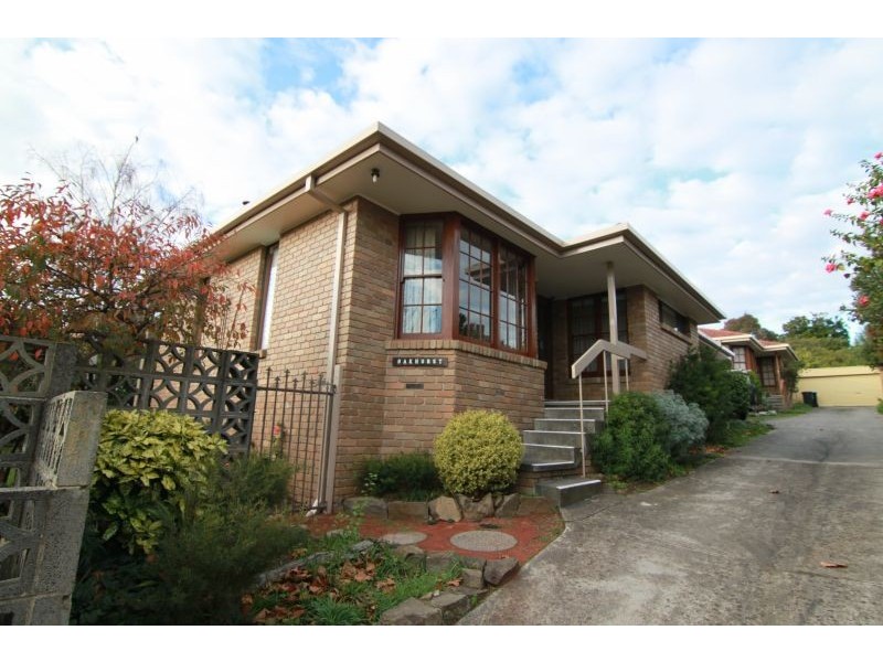 8 Belmont Avenue, Glen Iris VIC 3146