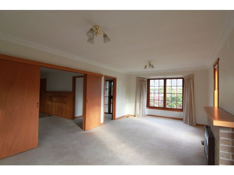 8 Belmont Avenue, Glen Iris VIC 3146