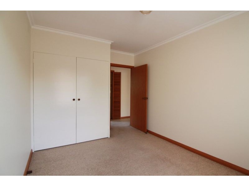 8 Belmont Avenue, Glen Iris VIC 3146