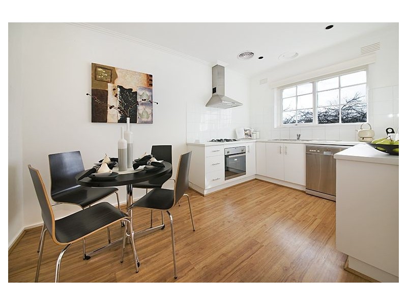 10/2-4 Baker Street, Malvern East VIC 3145