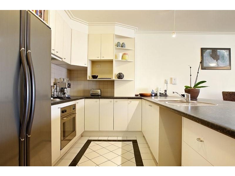 32/108 Greville Street, Prahran VIC 3181