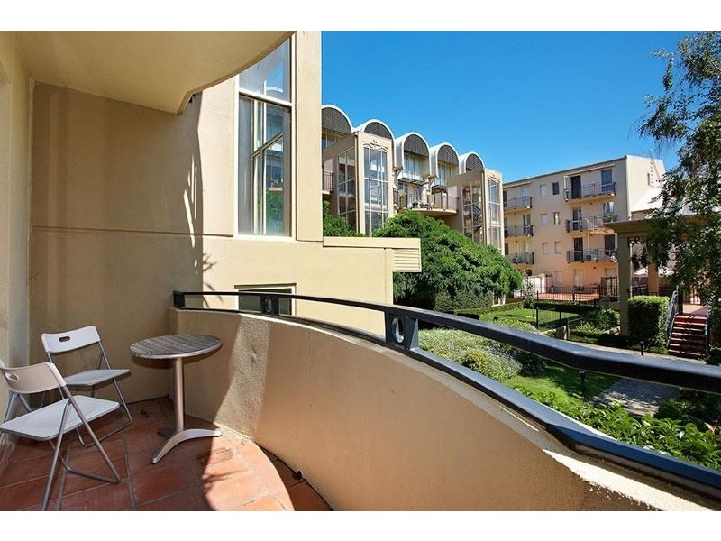 32/108 Greville Street, Prahran VIC 3181