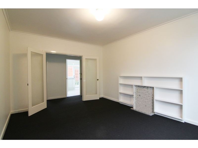 1/1544 Malvern Rd, Glen Iris VIC 3146