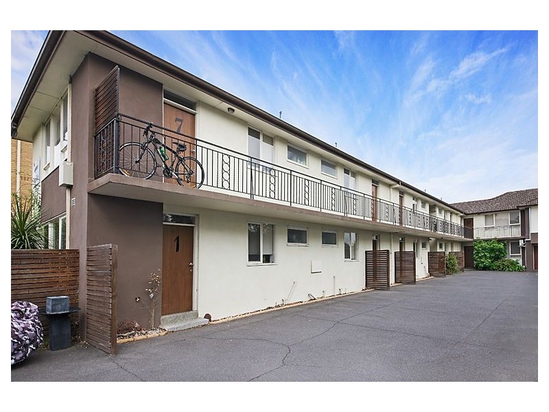 11/77 Edgar Street North, Glen Iris VIC 3146