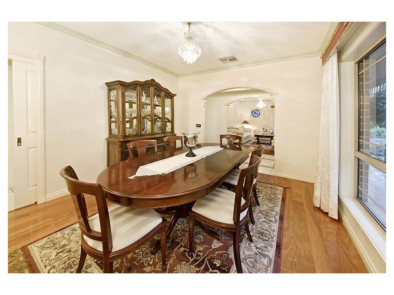 3 Malmsbury Drive, Ashwood VIC 3147