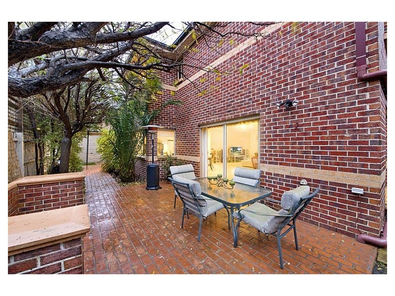 3 Malmsbury Drive, Ashwood VIC 3147