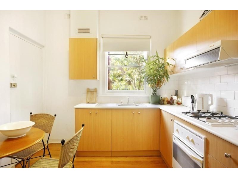 2/2 Linton Crt, Hawthorn East VIC 3123