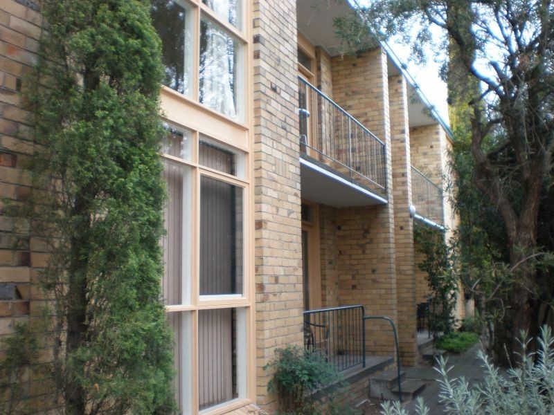 11/2 Edgar St, Glen Iris VIC 3146