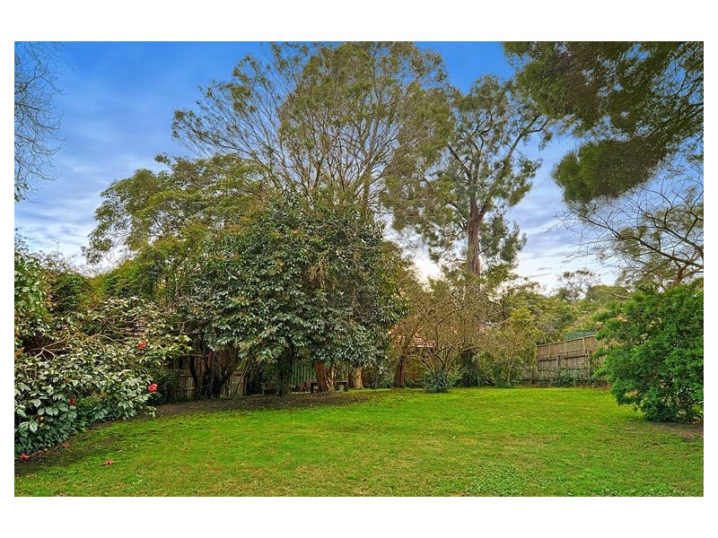 1025 Riversdale Road, Surrey Hills VIC 3127