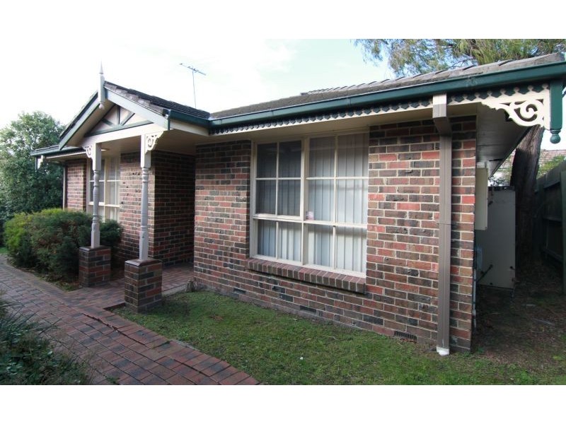 2/145 Summerhill Road, Glen Iris VIC 3146