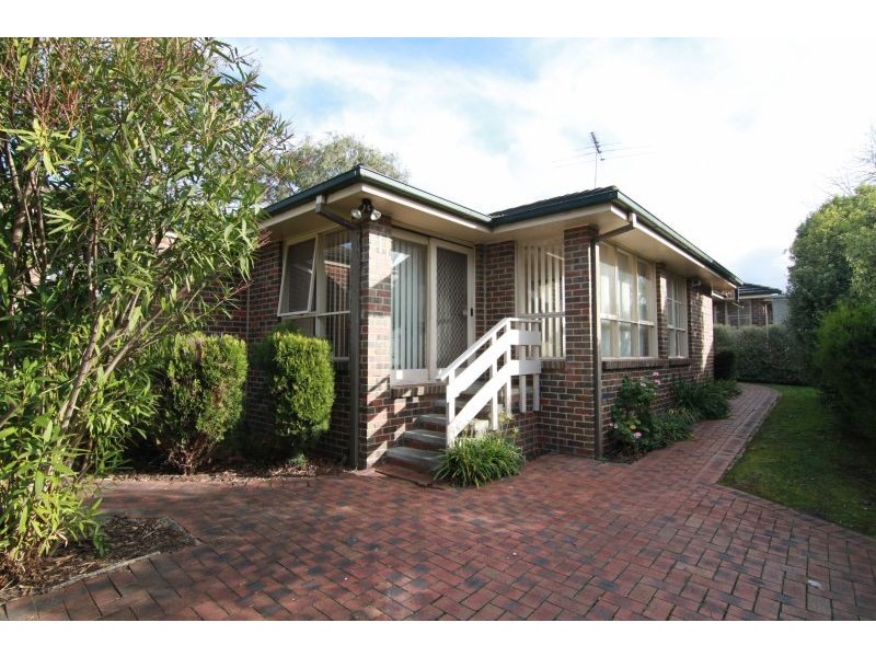 2/145 Summerhill Road, Glen Iris VIC 3146