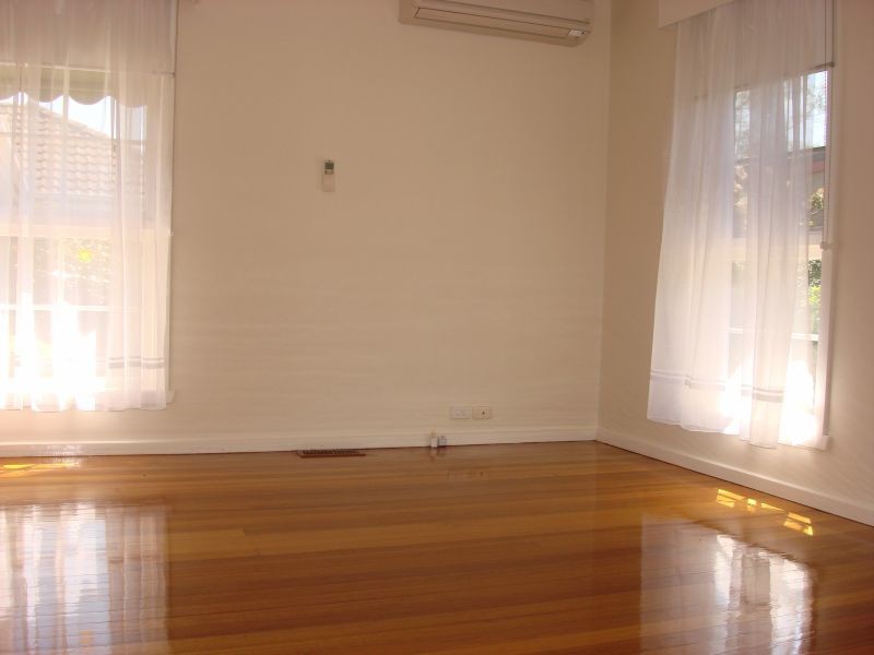 1/6 Yeovil Rd, Glen Iris VIC 3146