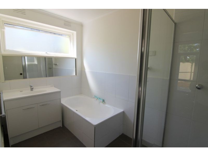 2/10 Repton Road, Malvern East VIC 3145