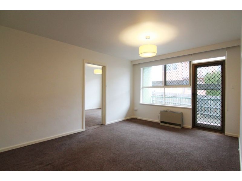 8/6 Osborne Avenue, Glen Iris VIC 3146