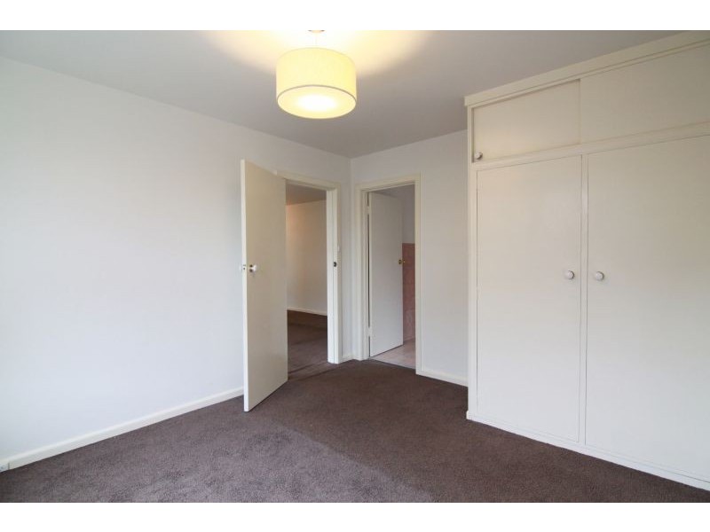 8/6 Osborne Avenue, Glen Iris VIC 3146