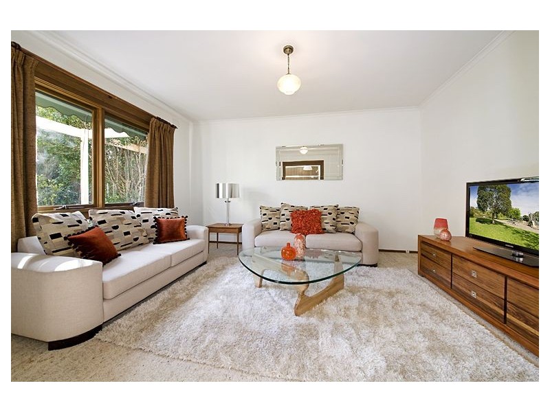 5 Llanos Avenue, Malvern East VIC 3145