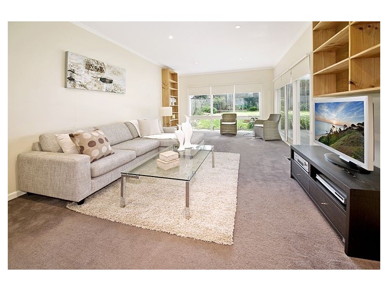 65 Baker Parade, Ashburton VIC 3147