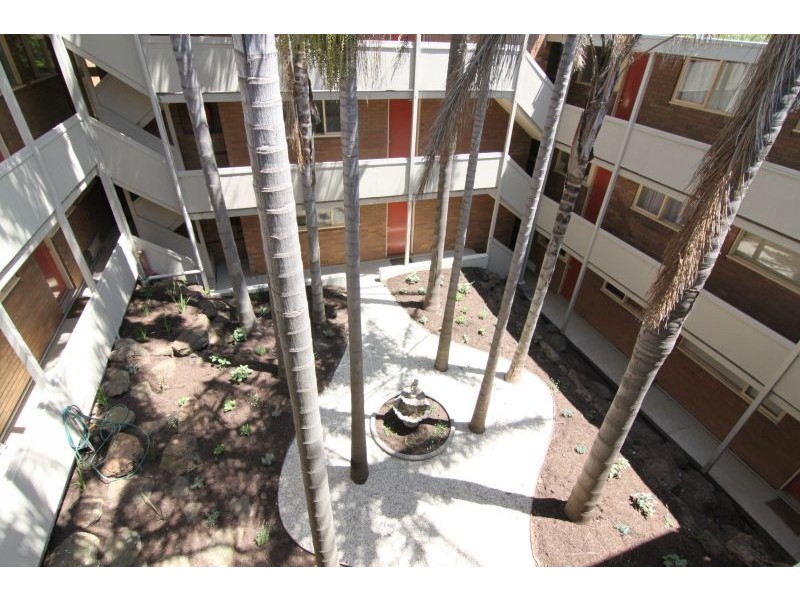 30/10-16 White Street, Glen Iris VIC 3146