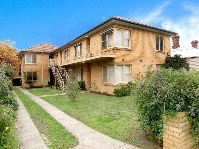 1/3 Bent Street, Malvern East VIC 3145
