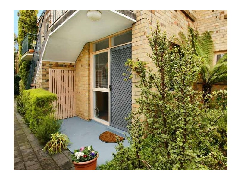 6/2 Edgar Street, Glen Iris VIC 3146