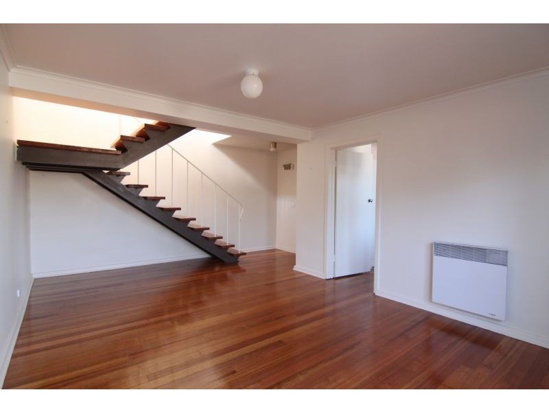 2/58 Bath Road, Glen Iris VIC 3146