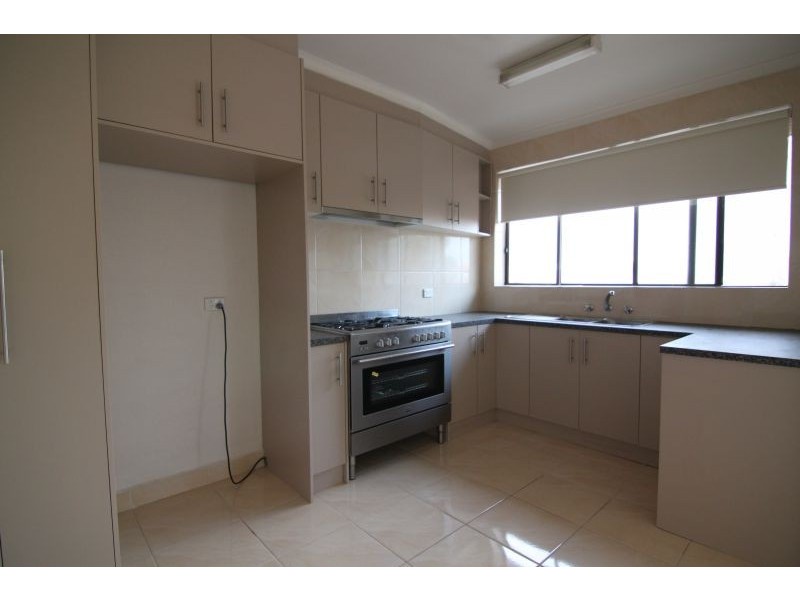 8/20 Dene Ave, Malvern East VIC 3145