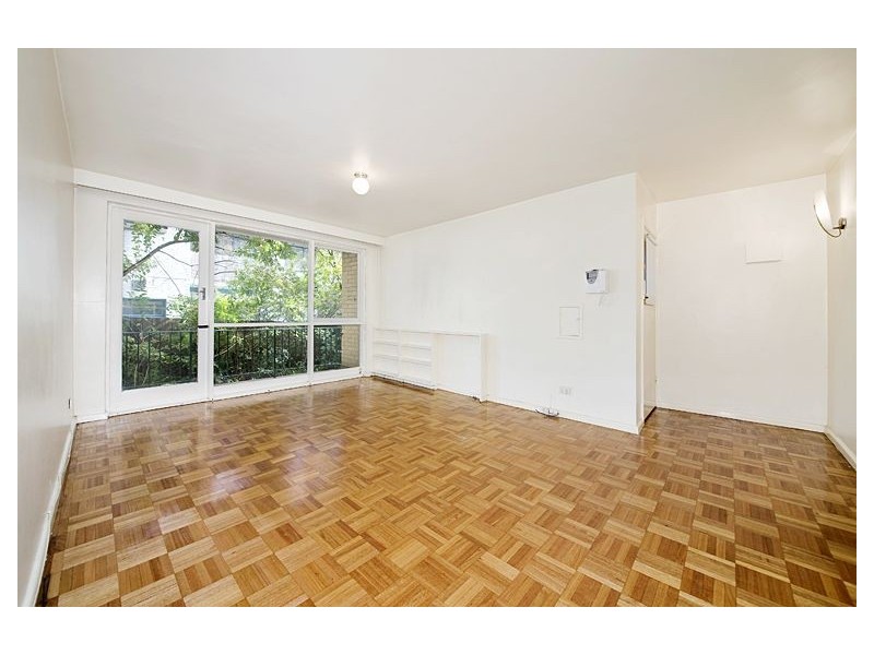8/14 Nash Street, Glen Iris VIC 3146
