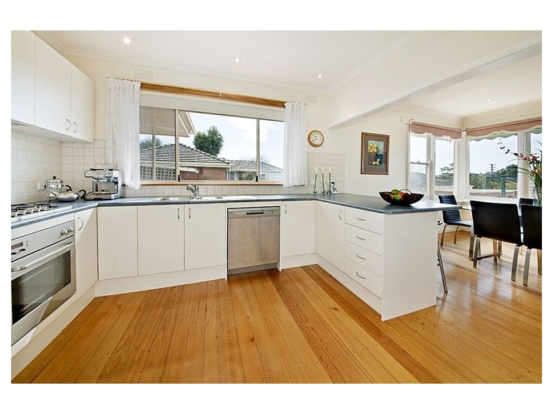 39 Douglas Street, Ashwood VIC 3147