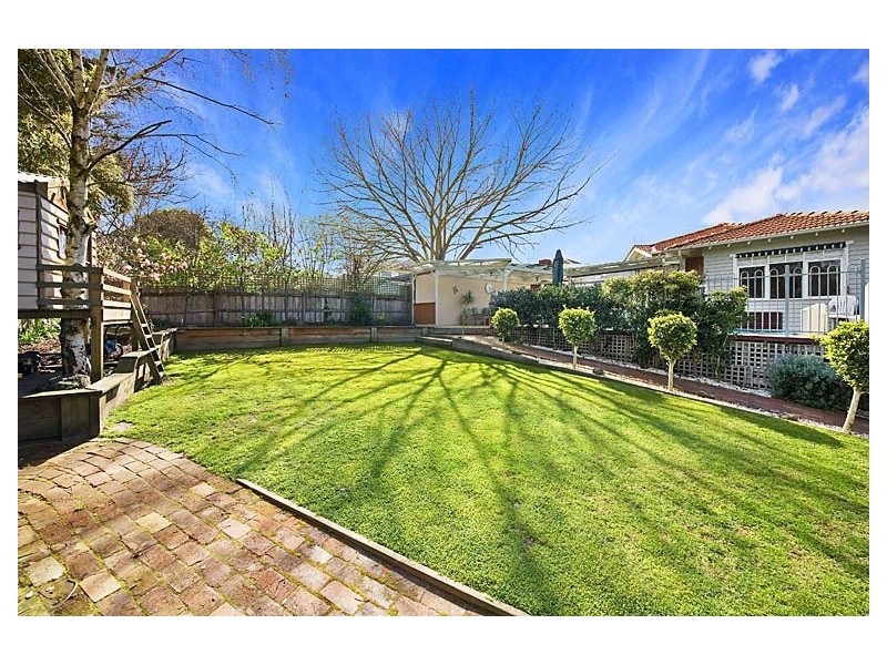 10 Webb Street, Glen Iris VIC 3146