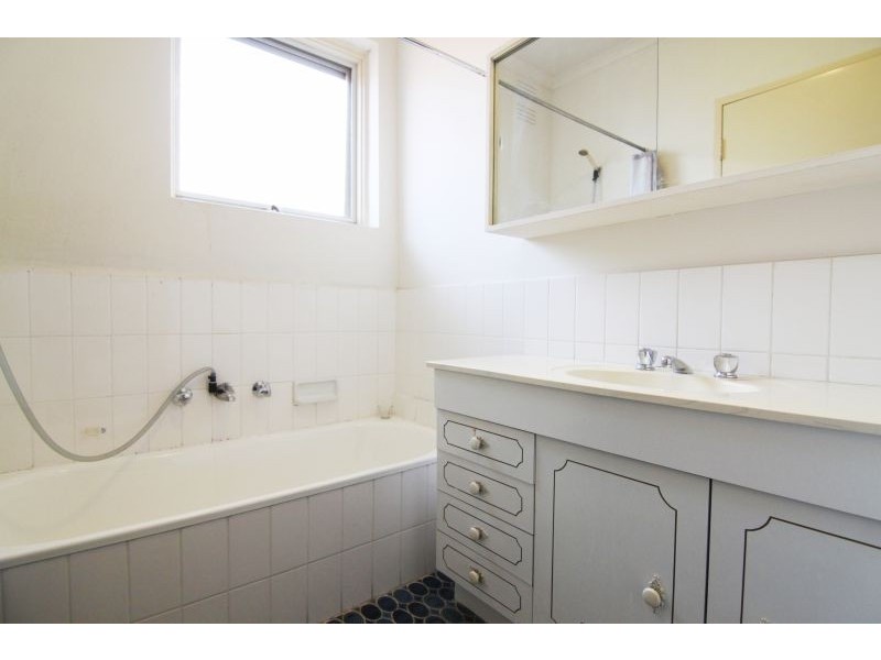 11/249 Burke Road, Glen Iris VIC 3146