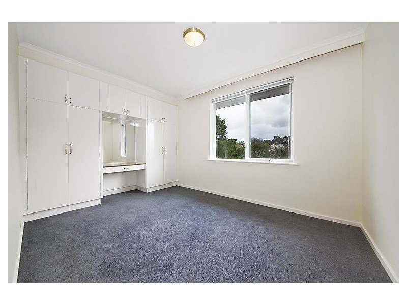 8/23 Edgar Street, Glen Iris VIC 3146