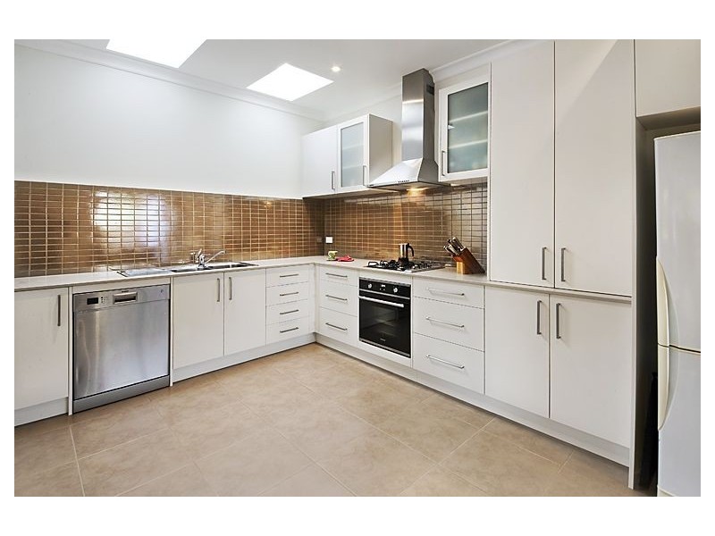 20 Tobruk Road, Ashburton VIC 3147
