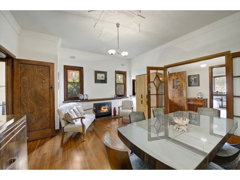 26 Essex Street, Glen Iris VIC 3146