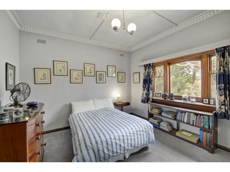 26 Essex Street, Glen Iris VIC 3146